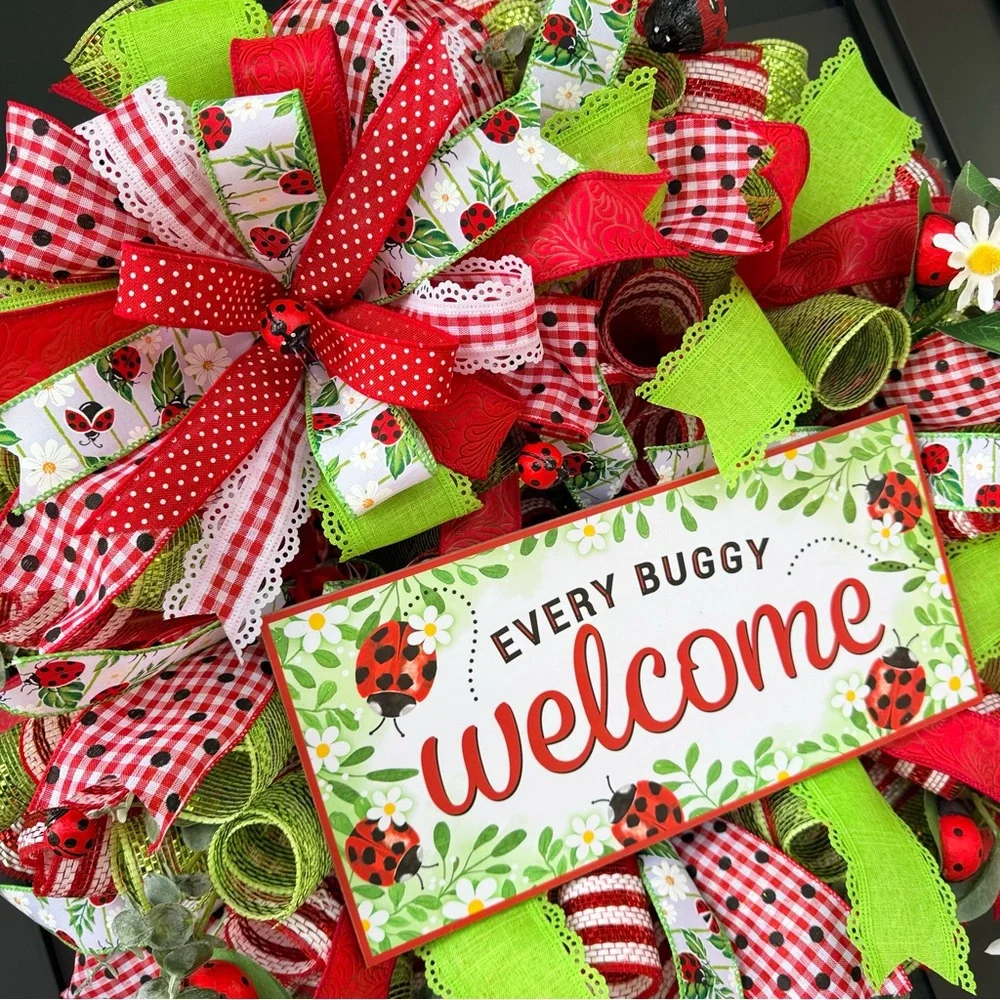 Welcome Ladybug 🐞 Wreatg